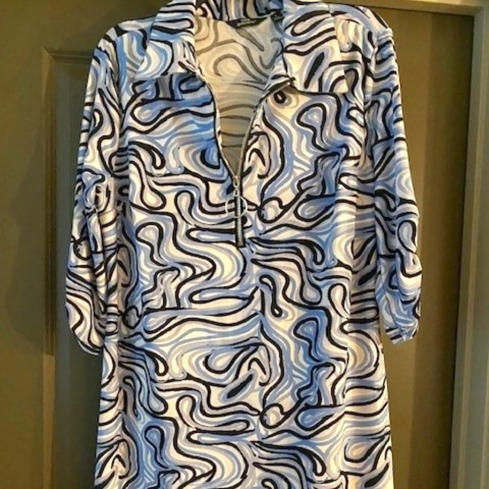 Abstract Detail Blue, Black and White Dress Size Large